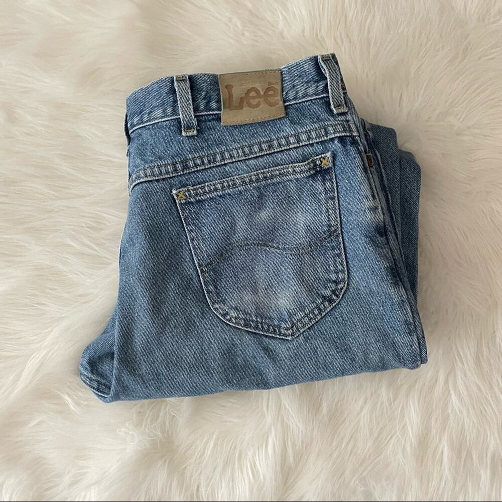 90s Lee Men’s Straight Leg Jeans Medium Wash Vintage Look 38X34